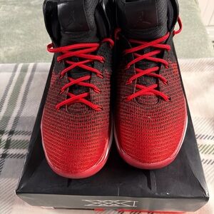 Jordan xxxi size 14 used with damaged box